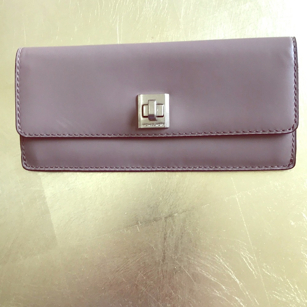 Micheal Kors wallet